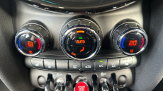 MINI Hatchback 1.5 Cooper Classic 3dr Petrol Hatchback